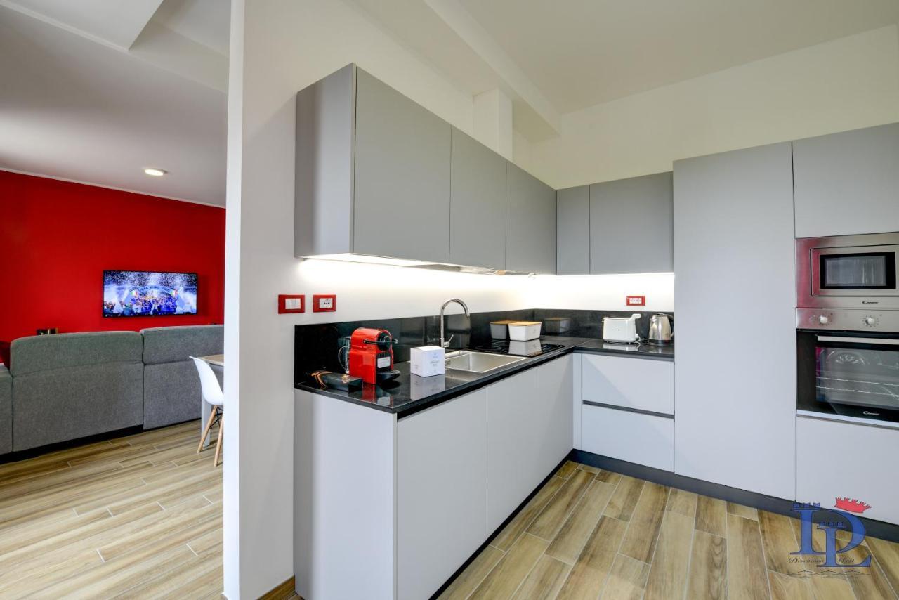Desenzanoloft Official Partner Marriott Homes & Villas - Palazzo Visconti Luxury Suite Ντεζεντσάνο ντελ Γκάρντα Εξωτερικό φωτογραφία