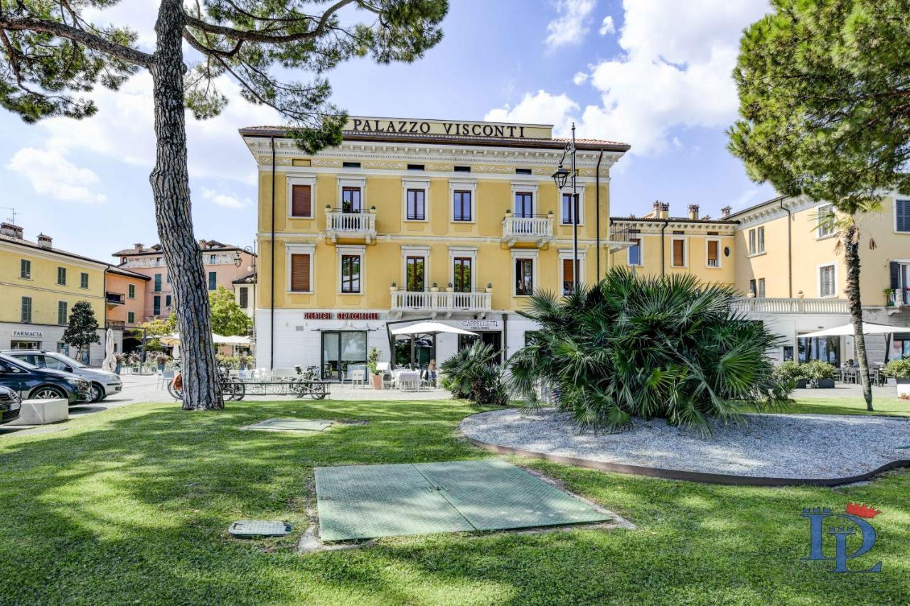 Desenzanoloft Official Partner Marriott Homes & Villas - Palazzo Visconti Luxury Suite Ντεζεντσάνο ντελ Γκάρντα Εξωτερικό φωτογραφία