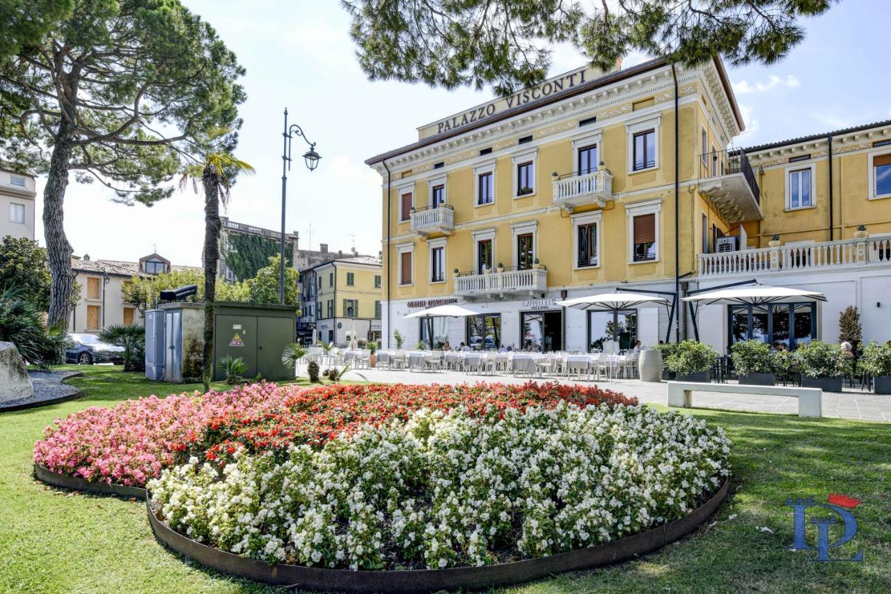 Desenzanoloft Official Partner Marriott Homes & Villas - Palazzo Visconti Luxury Suite Ντεζεντσάνο ντελ Γκάρντα Εξωτερικό φωτογραφία