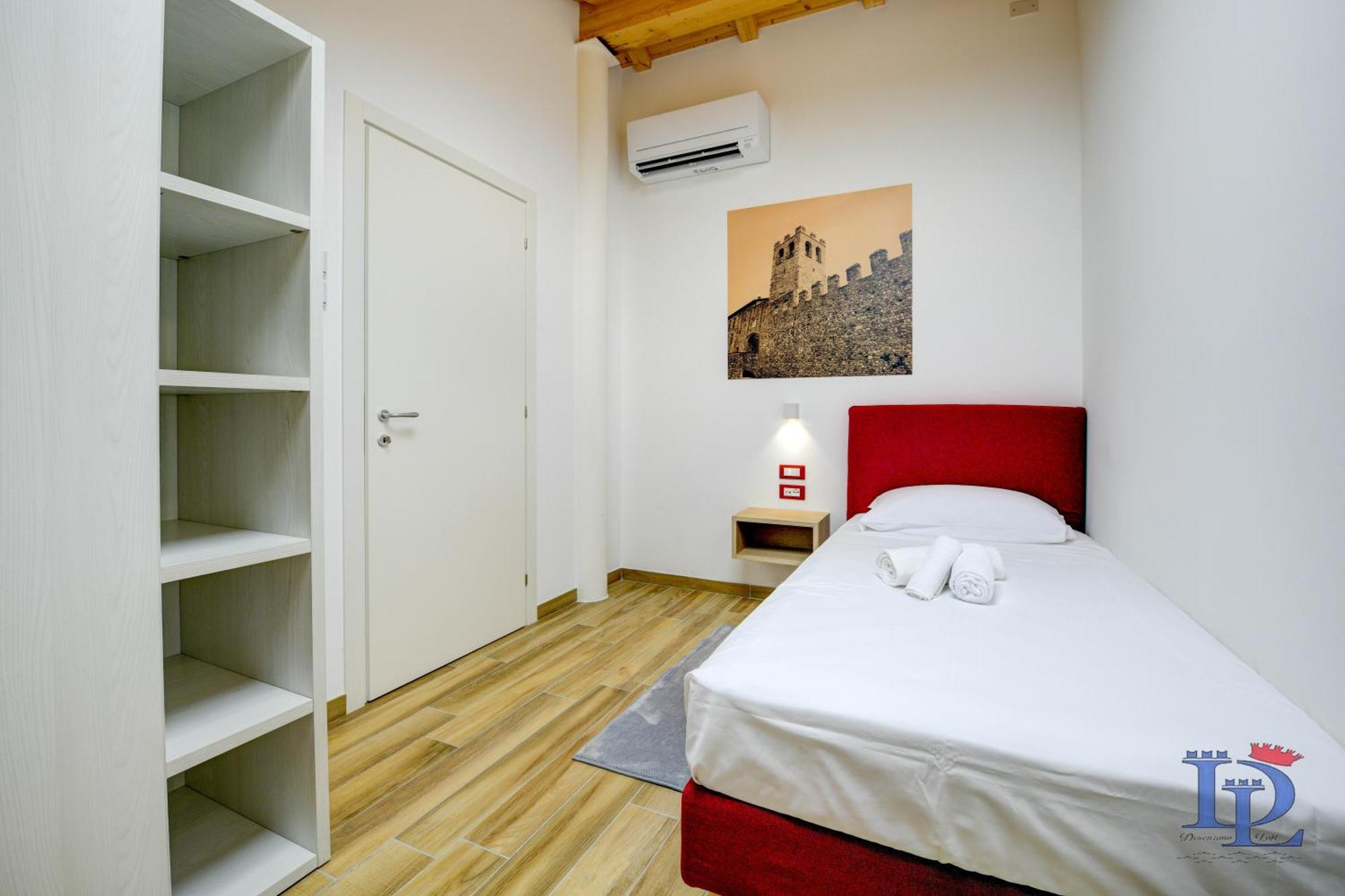Desenzanoloft Official Partner Marriott Homes & Villas - Palazzo Visconti Luxury Suite Ντεζεντσάνο ντελ Γκάρντα Δωμάτιο φωτογραφία