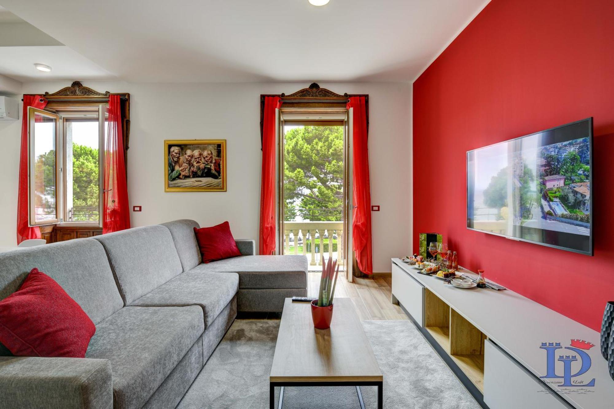 Desenzanoloft Official Partner Marriott Homes & Villas - Palazzo Visconti Luxury Suite Ντεζεντσάνο ντελ Γκάρντα Δωμάτιο φωτογραφία